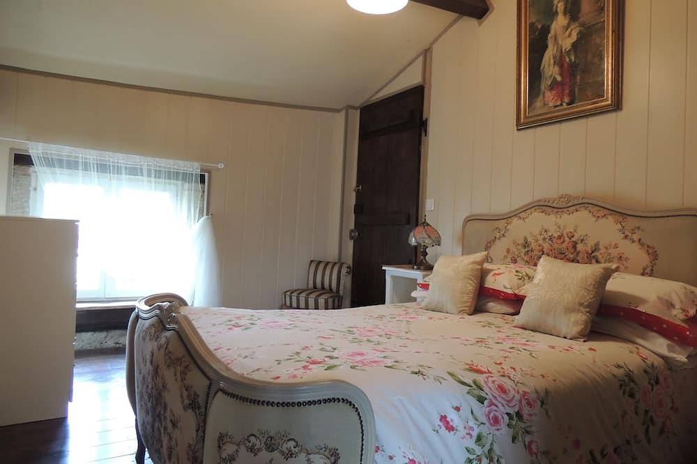 Ganze Wohnung, Kestrel Loft in Gensac, Libourne und Umgebung