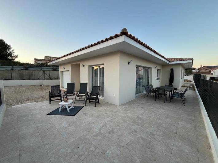 Villa pour 6 personnes, avec jardin - 1