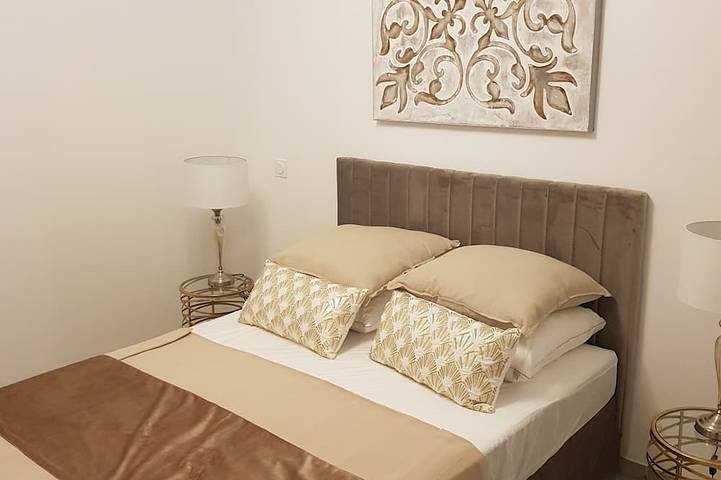 Location de vacances pour 8 personnes, avec jardin et jacuzzi à Vescovato - 2