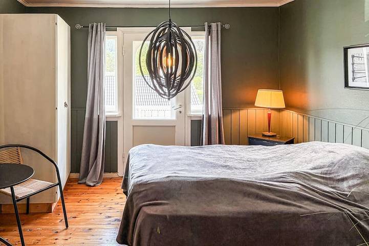 4 bedroom awesome home in Byglandsfjord in Bygland