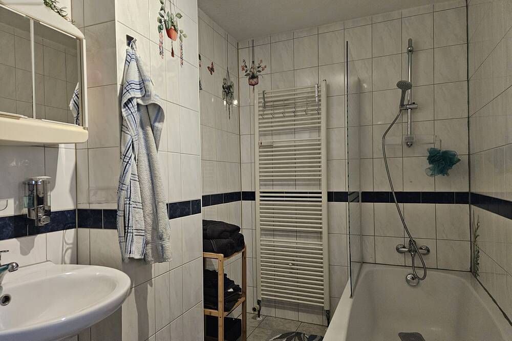 Ganze Wohnung, Ferienwohnung/App. für 2 Gäste mit 40m² in Ober-Mörlen in Ober-Mörlen, Wetterau