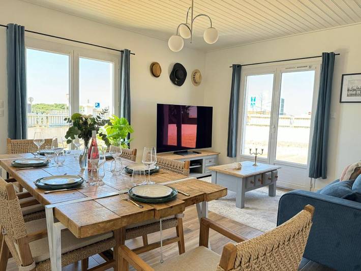 Location de vacances pour 8 personnes, avec vue et jardin dans Plage des Dunes (Bretignolles-sur-Mer)