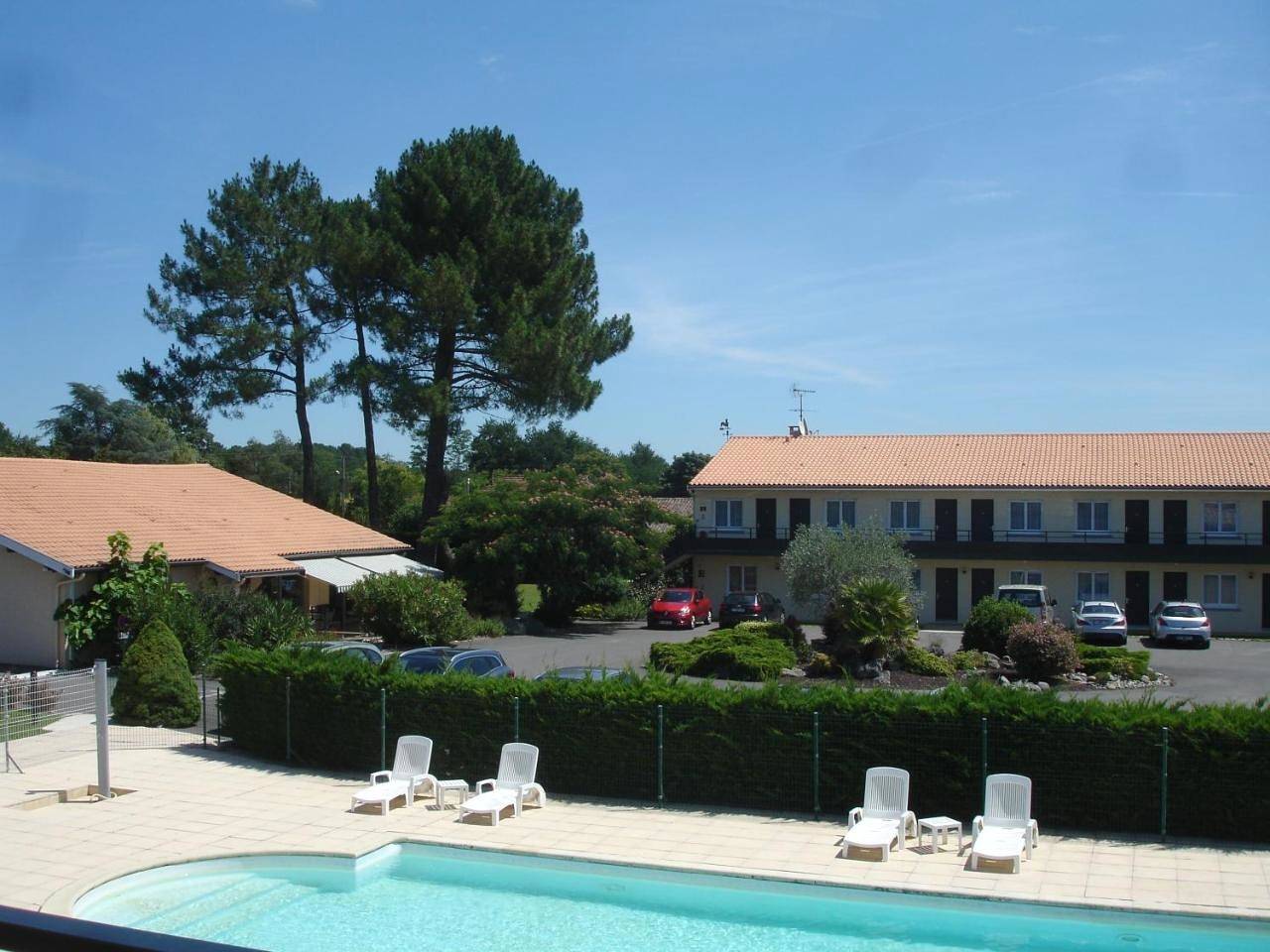 Hôtel Restaurant Les Bruyères in Saint-Médard-en-Jalles, Région de Bordeaux