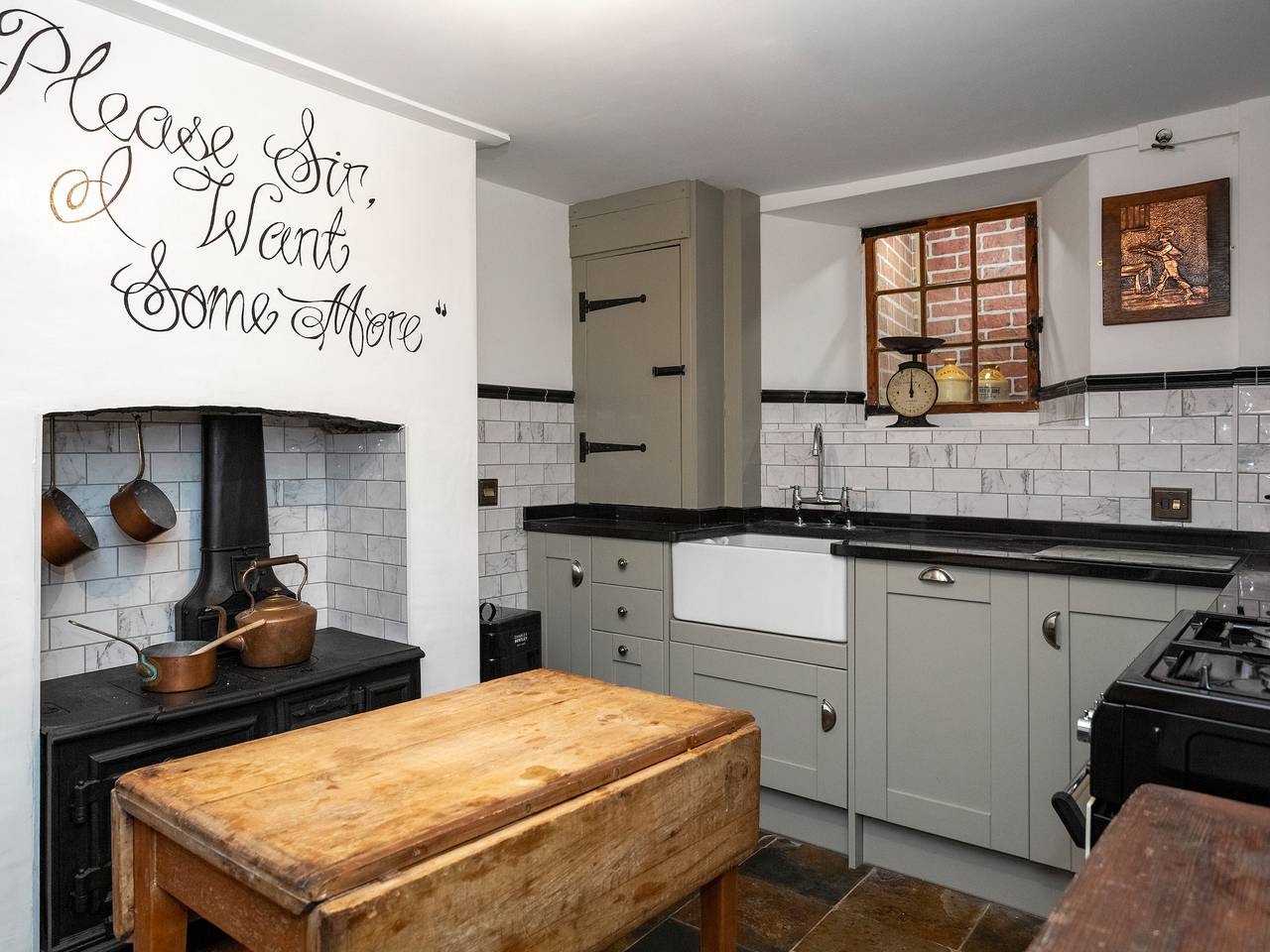Fagin's Den in Botany Bay, Kent