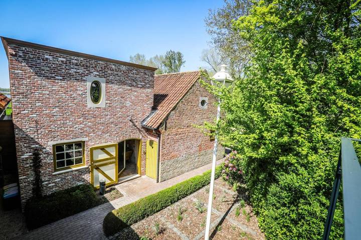 Location de vacances pour 15 personnes, avec vue sur le lac et vue ainsi que jardin et piscine à Dixmude - 4