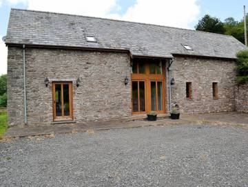 Cottage for 8 People in Powys, Mid-Wales, Photo 1