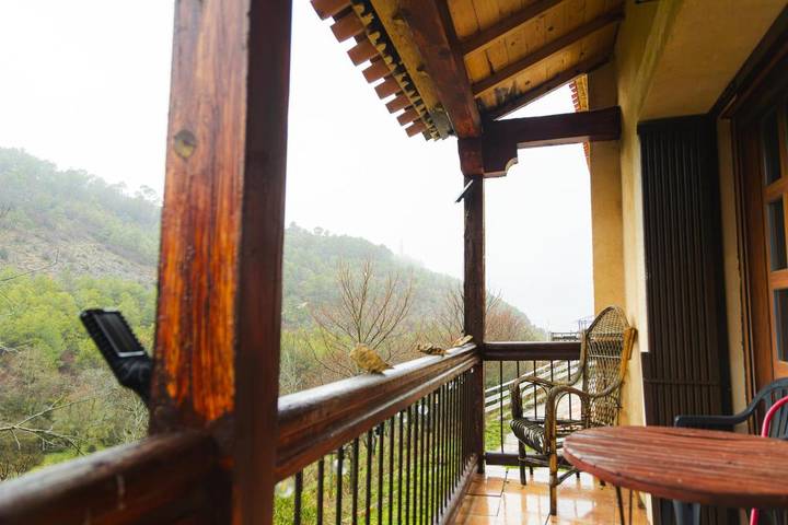 Casa rural para 4 personas, con jardín en Provincia de Cuenca