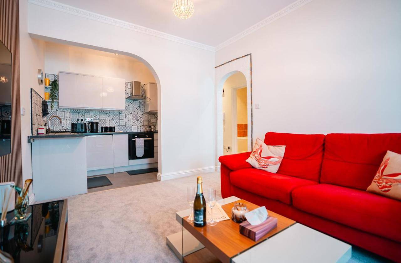 Entire apartment, Deluxe One-Bedroom Apartment in Brighton Marina, Brighton