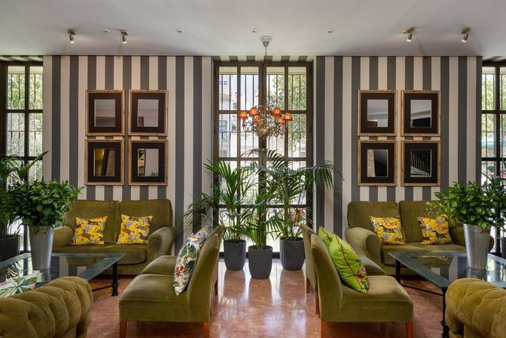 Apartamento para 2 personas, con jardín además de terraza y piscina en Úbeda