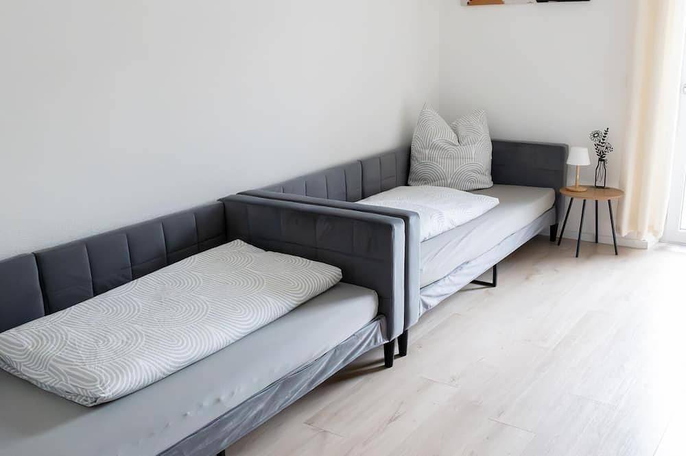 Ganze Wohnung, Moderne und naturnahe Ferienwohnung in Reistingen in Bayerisch Schwaben