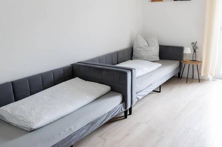 Ganze Wohnung, Moderne und naturnahe Ferienwohnung in Reistingen in Bayerisch Schwaben