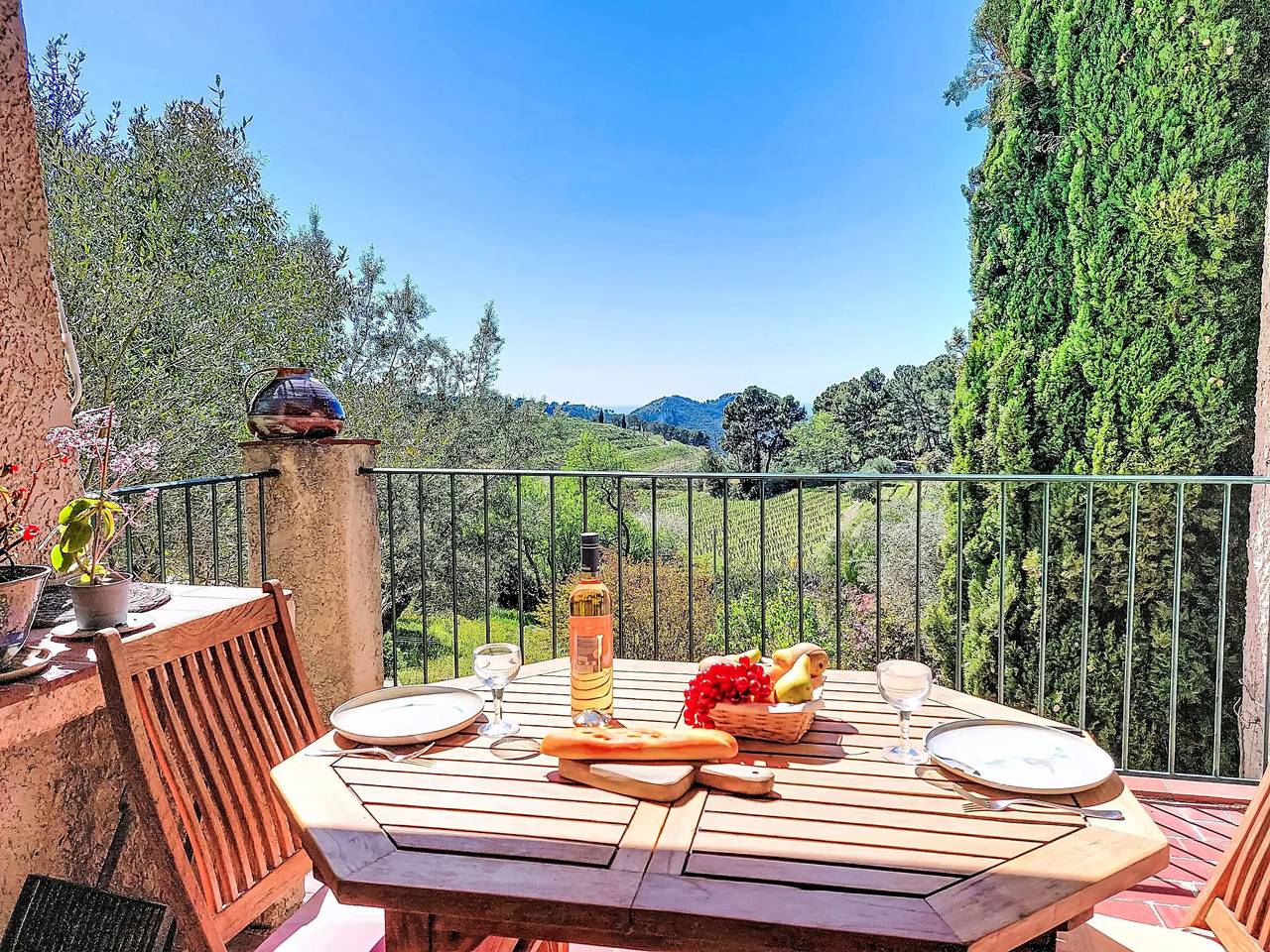 Maison 6 Personnes in Le Beausset, Côte méditerranéenne (France)