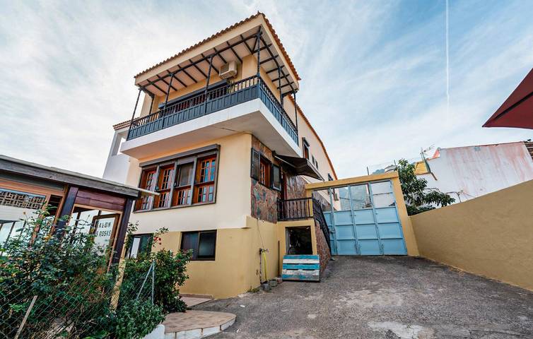 Appartement confortable avec terrasse et parking à Valsequillo - WiFi, lave-linge in Las Vegas (Canary Islands), Valsequillo de Gran Canaria