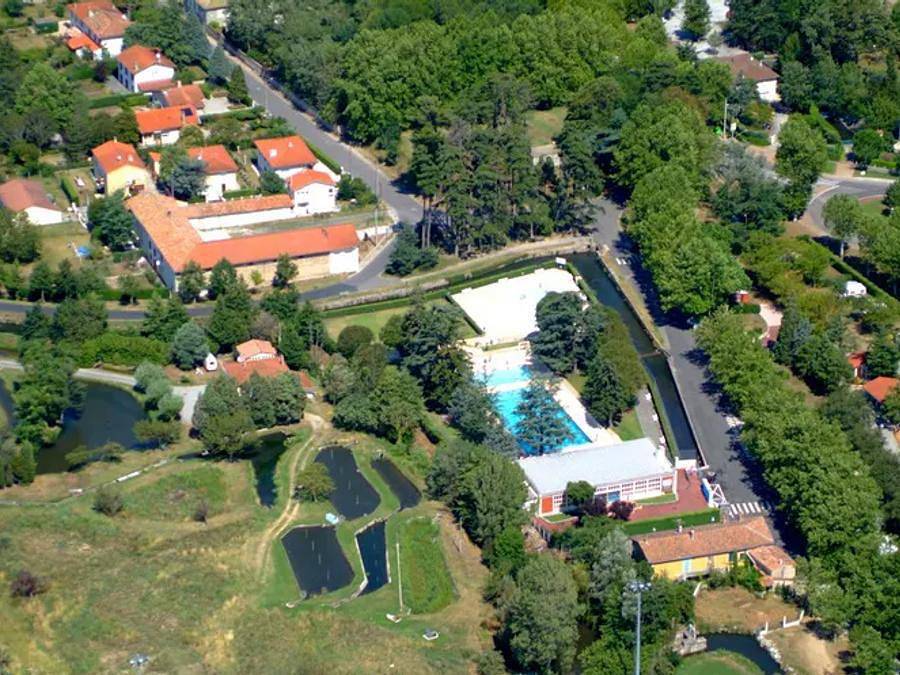 Camping Le Moulin Du Roy - Alojamiento 2 personas - Tienda de madera - 1 dormitorio in Revel, Lauragais
