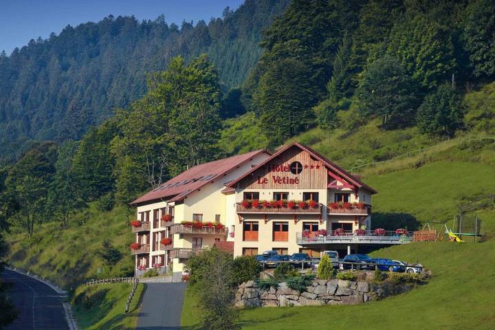 Hôtel pour 2 personnes, avec vue ainsi que sauna et terrasse, animaux acceptés