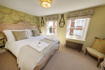 Holiday Home for 4 People in Lymington, New Forest National Park, Photo 1