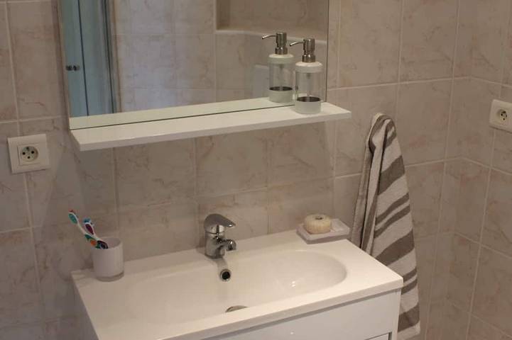 Location de vacances pour 4 personnes, avec terrasse et jardin à Villanova - 3