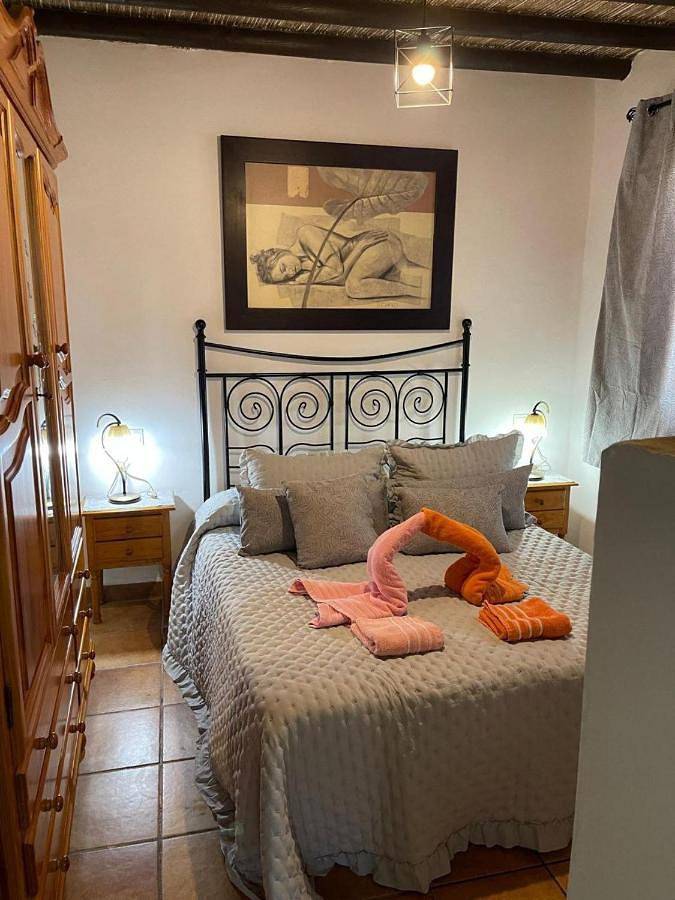 Casa rural para 6 personas, con Balcón y Terraza además de Piscina y Vistas en Carboneras - 4