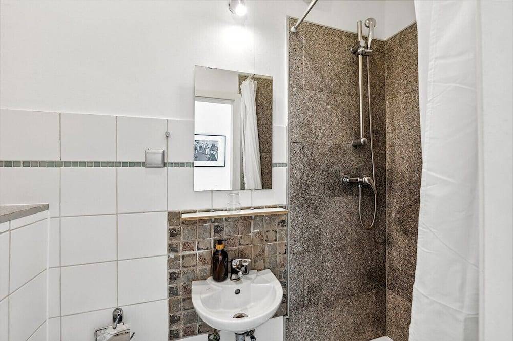 Ganze Wohnung, Arbio I 1A Family room near Eberswalder Straße in Prenzlauer Berg Berlin, Berlin