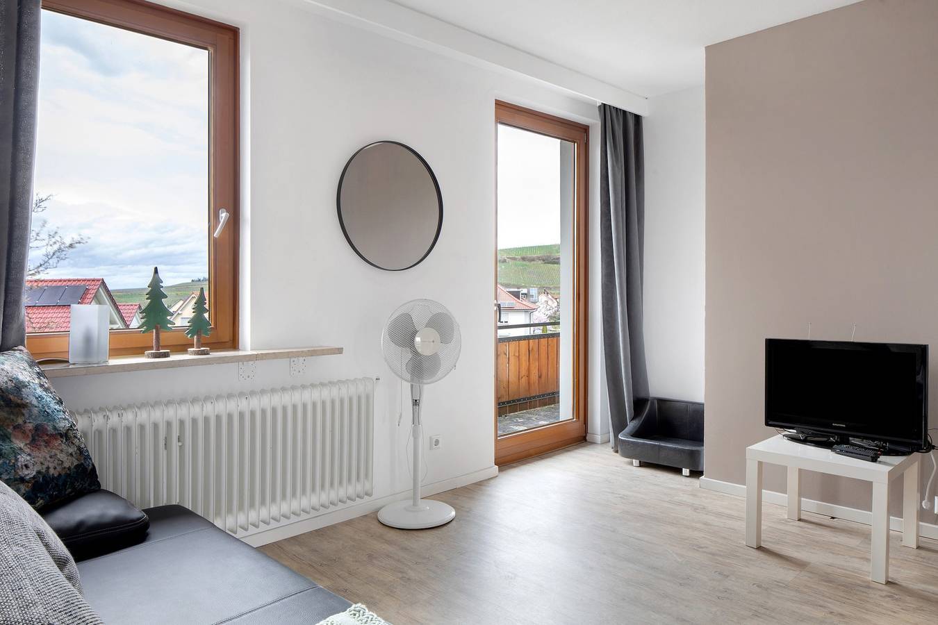 Ganze Wohnung, Apartment „Kaiserstuhl Suite“ mit Gemeinschaftsgarten, Balkon und Wlan in Oberrotweil, Vogtsburg im Kaiserstuhl