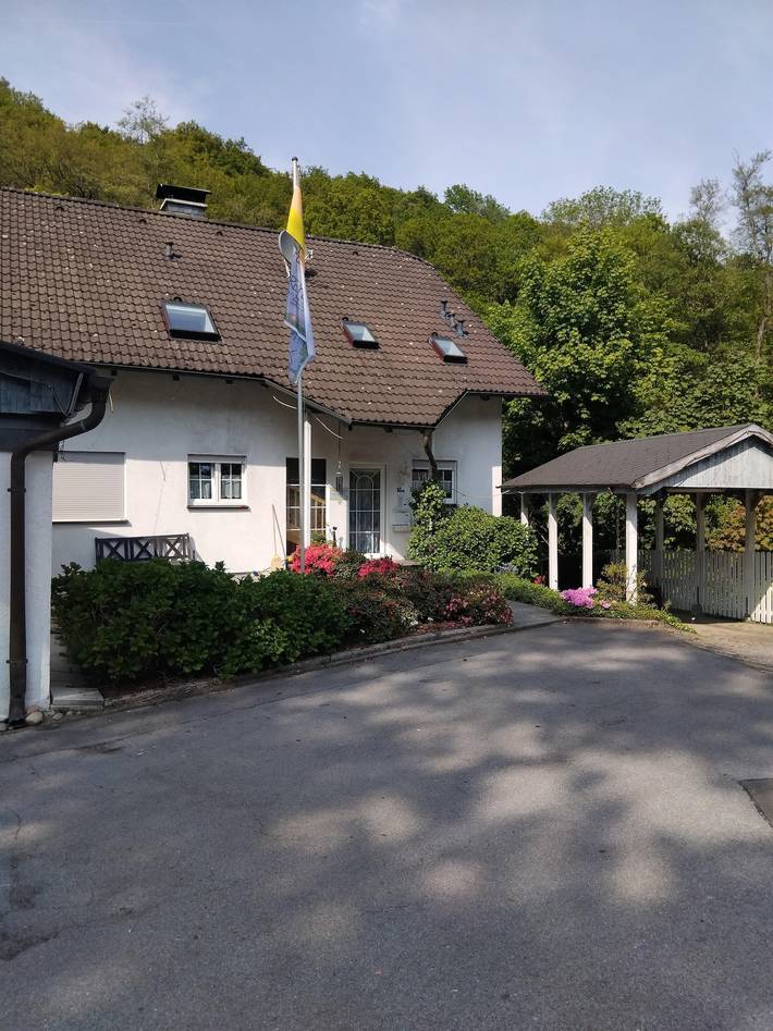 Ferienwohnung für 4 Personen, mit Terrasse und Garten in Haan