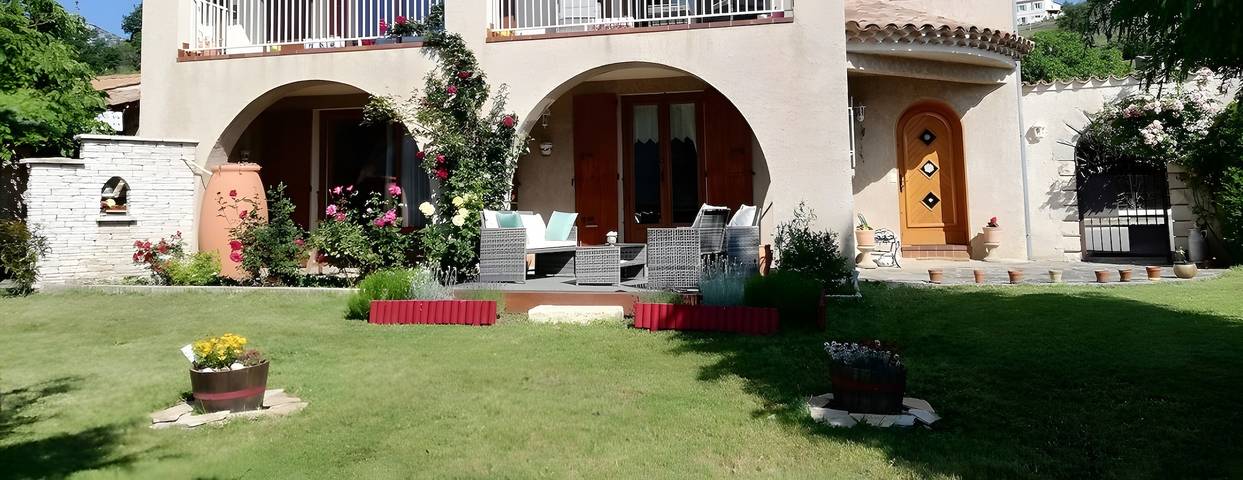 Chambre d’hôte pour 2 personnes, avec jardin dans Hautes-Alpe - 4