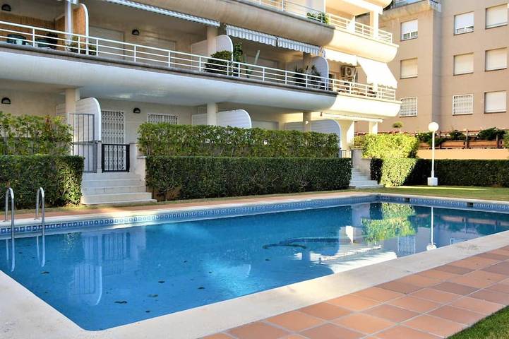 Appartement de vacances pour 6 personnes, avec piscine et balcon - 1