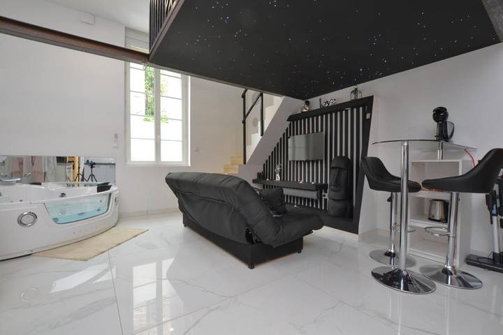 Gîte pour 2 personnes, avec jacuzzi à Sainte-Valière - 3