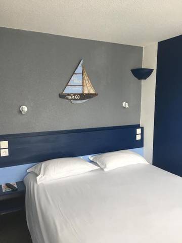 Hôtel pour 3 personnes, avec terrasse, animaux acceptés à Saint-Aubin-sur-Scie