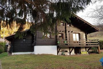 Maison de campagne pour 6 personnes, avec balcon et jardin, animaux acceptés à Les Bouchoux