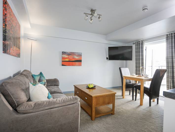 Ganze Wohnung, Ferienwohnung für 2 Personen mit Balkon in Llyn Tegid, Snowdonia