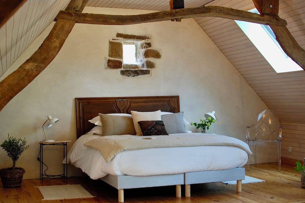 Gîte de Charme Tout Équipé 800m de la mer, Jardin Exceptionnel ! Maison Melchior in Flamanville, Côte de la Déroute