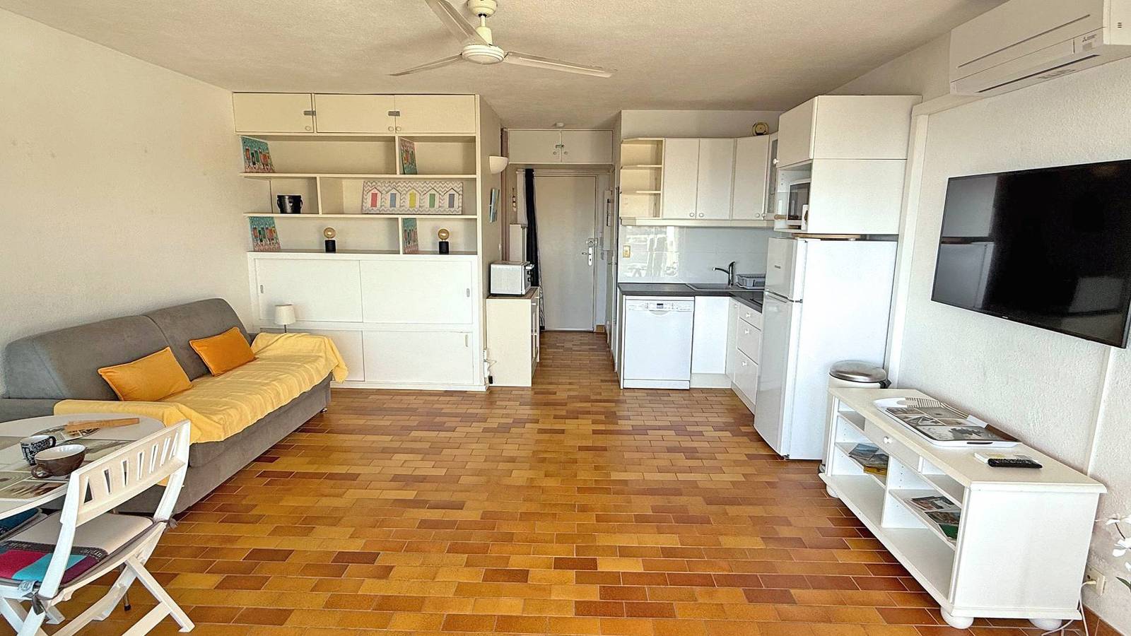 Ganzes Studio, Studiohütte für 3 Personen – Meerblick – Klimaanlage – Schwimmbad und Tennisplatz – Sainte Maxime in Sainte-Maxime, Draguignan Region