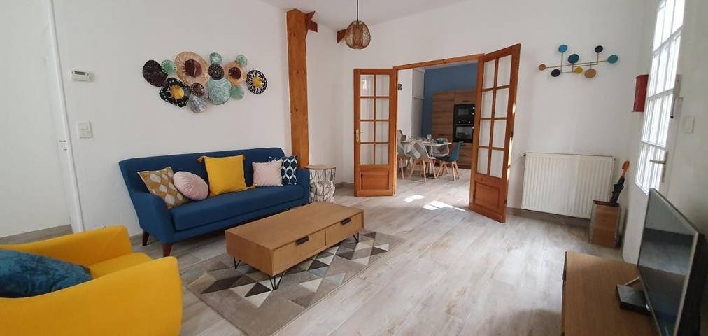 Gîte pour 5 personnes, avec terrasse dans Office de Tourisme de Bergerac Sud Dordogne