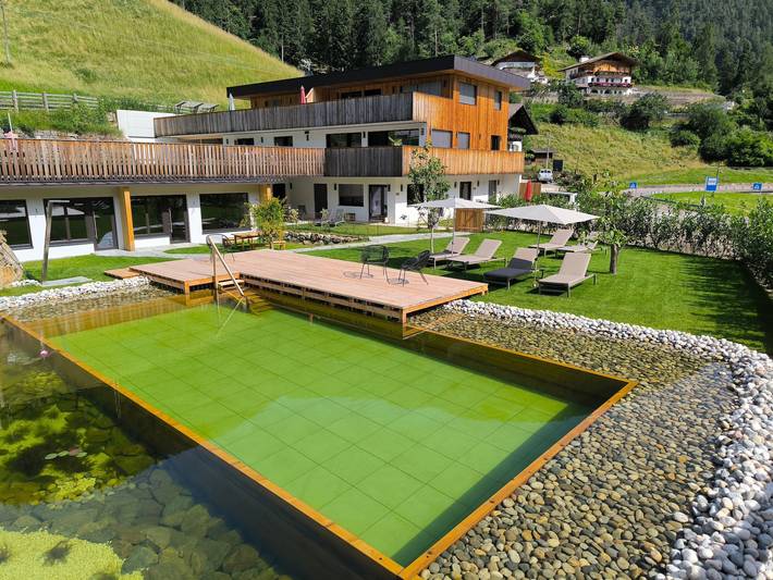 Entire apartment, Apartment 'Naturapartments Alpreid Feine' with Mountain View, Balcony & Wi-Fi in San Pancrazio, Ortler Alps