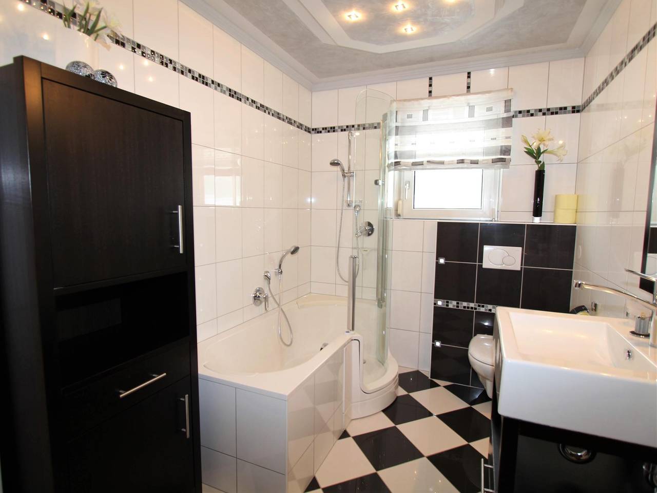 Ganze Wohnung, Schöne Ferienwohnung mit herrlichem Bergpanorama in Arriach, Villach-Land