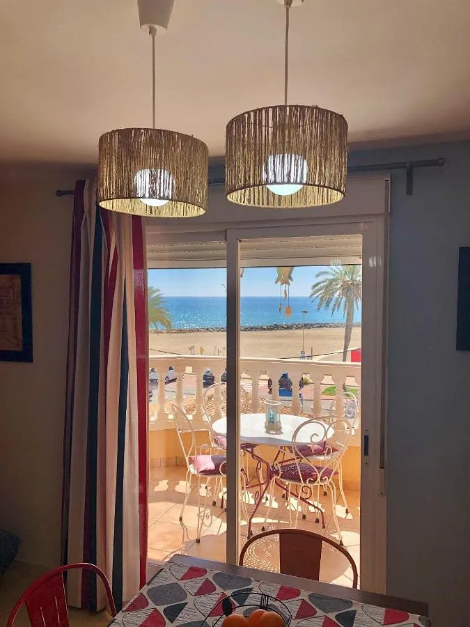 Apartamento de vacaciones para 4 personas, con balcón y vistas - 1