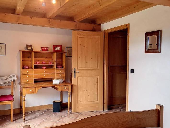 Gîte pour 14 personnes, avec terrasse à Cordon - 4