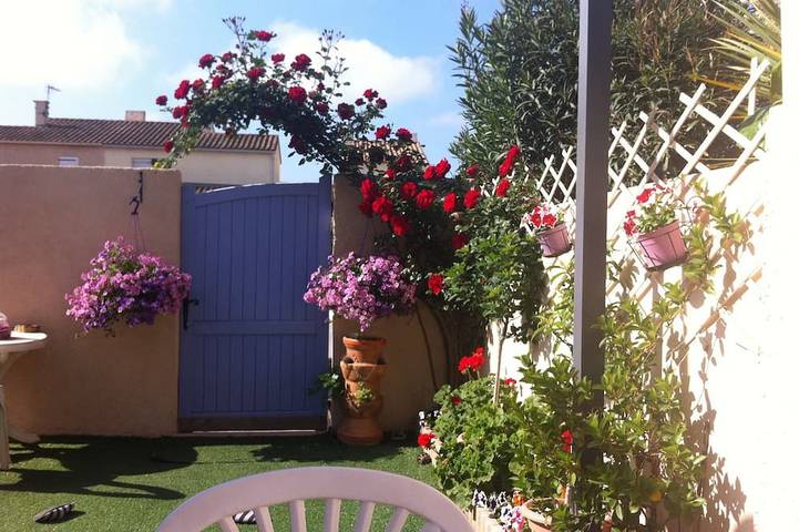Gîte pour 4 personnes, avec piscine dans Office De Tourisme De Canet En Roussillon