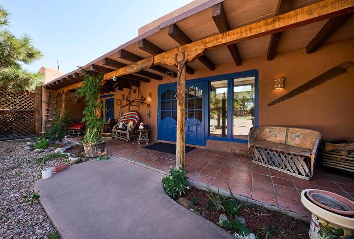 Alojamiento y desayuno para 4 personas, con sauna además de jacuzzi y jardín - 1