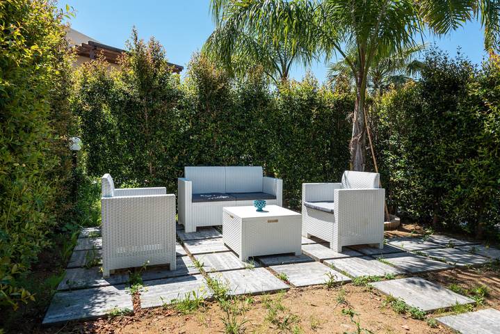 Apartamento de vacaciones para 5 personas, con balcón y jardín - 1