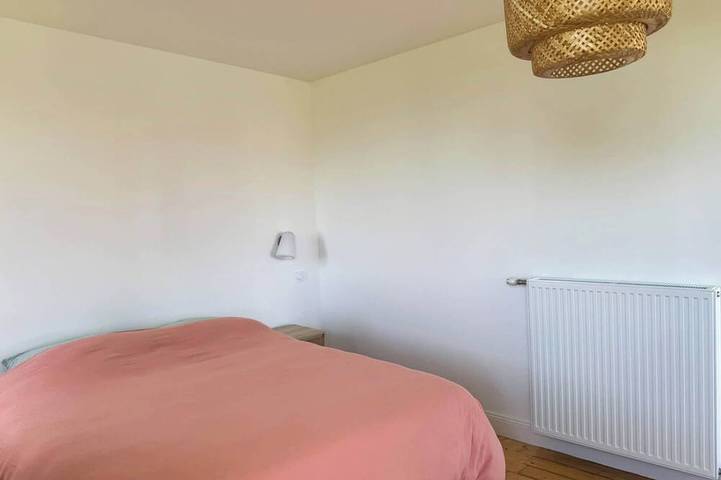 Location de vacances pour 10 personnes, avec balcon et jardin à Guimaëc - 2