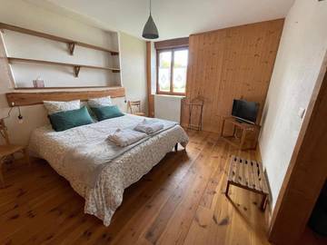 Gîte pour 4 personnes, avec jardin et vue à Orcines