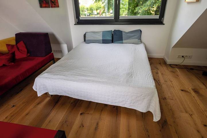 Hübsches Ferienhaus mitten im Storchendorf, Weitblick, Badestelle am Ortsrand in Bergenhusen, Eider-Treene-Sorge