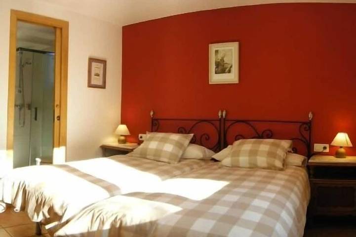 Bonita casa rural para 4 personas, con piscina y a 10 km. del centro de Granada in Gabia Chica, Alhendín