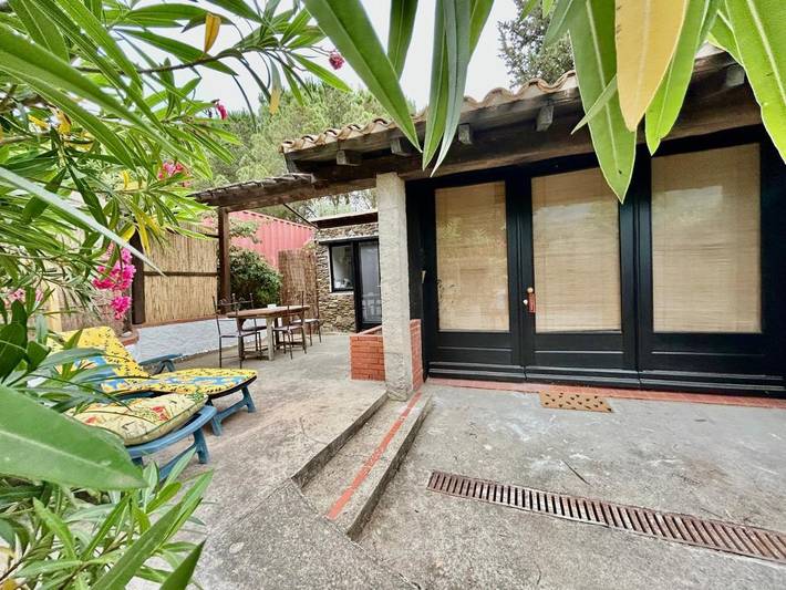 Casa de vacaciones para 4 personas, con jardín además de vistas y piscina - 1
