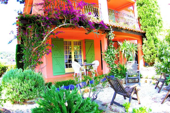 Ganze Wohnung, Ferienwohnung für 4 Personen mit Terrasse in La Côte Vermeille, Collioure