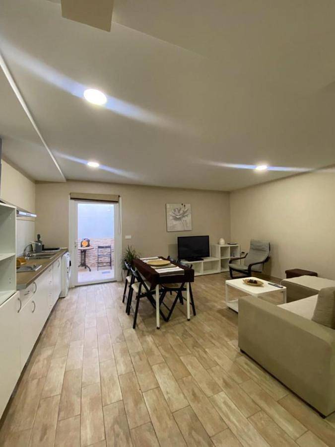 Appartamento per 7 persone, con Terrazza a Algeciras