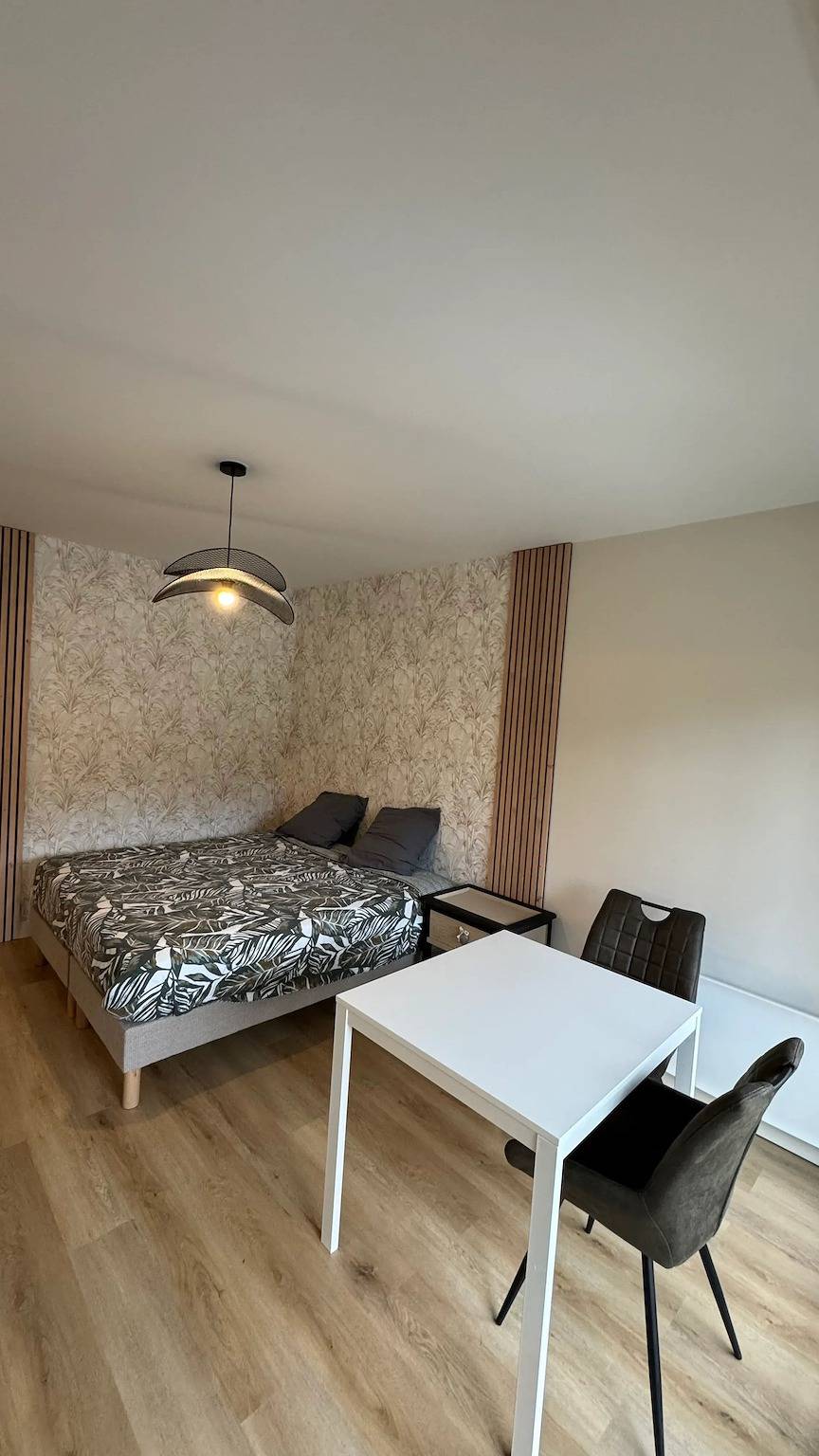 Ganzes Studio, Gemütliches Studio in Bagnoles de l'Orne, 20 m², Balkon in Bagnoles-de-l'Orne, Parc naturel régional Normandie-Maine