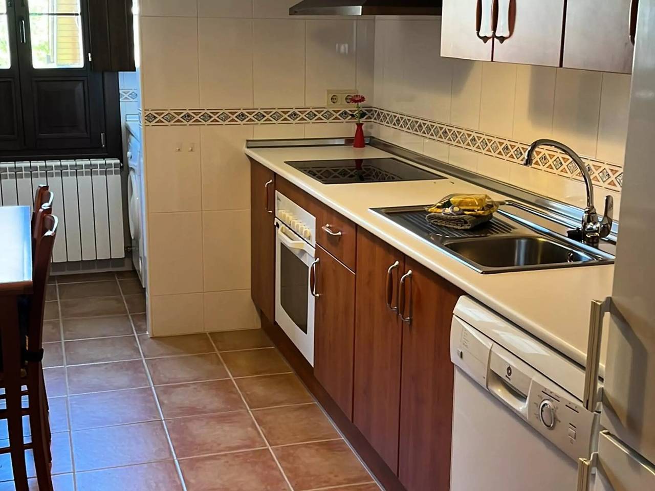 Apartamento entero, 4 estancias 7 personas in Jaca, Pirineos
